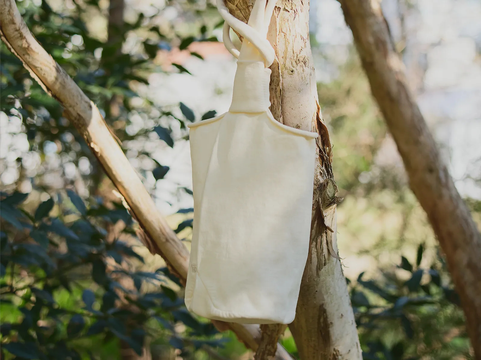 KINTO FUTO DRAWSTRING BAG NL IVORY THUMBNAIL 1