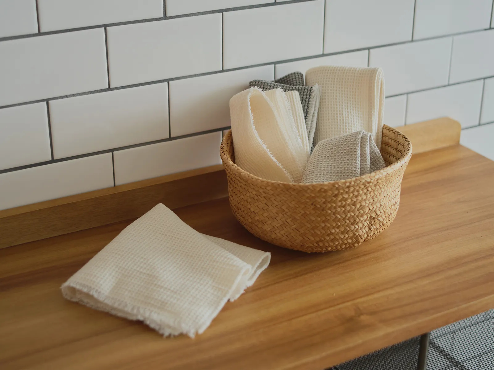 KINTO FUTO WAFFLE CLOTH WCL (360X360MM/14.4X14.4IN) OFF-WHITE THUMBNAIL 2