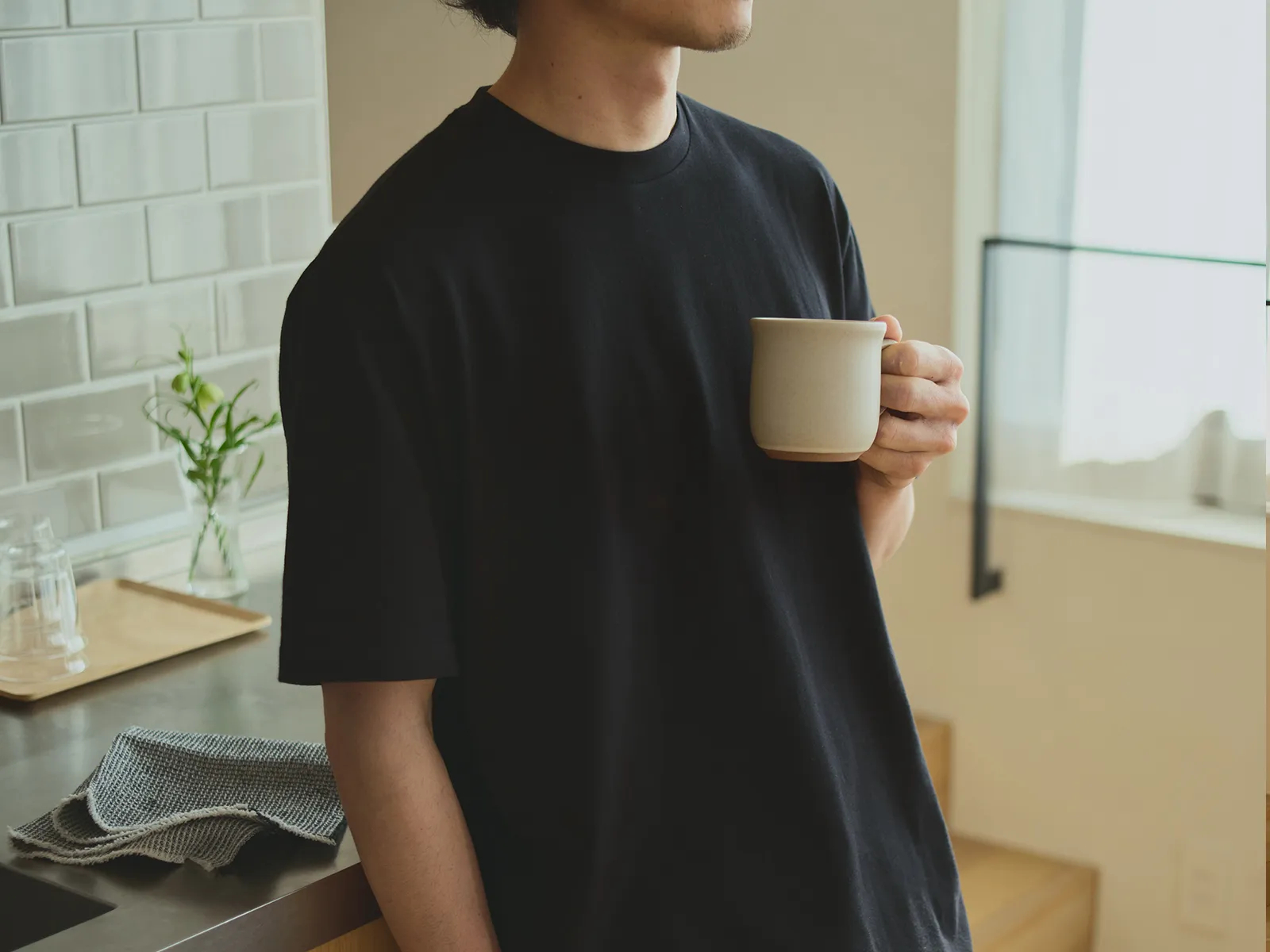 KINTO FUTO CUT AND SEW SHORT SLEEVE TCO_1 BLACK THUMBNAIL 8
