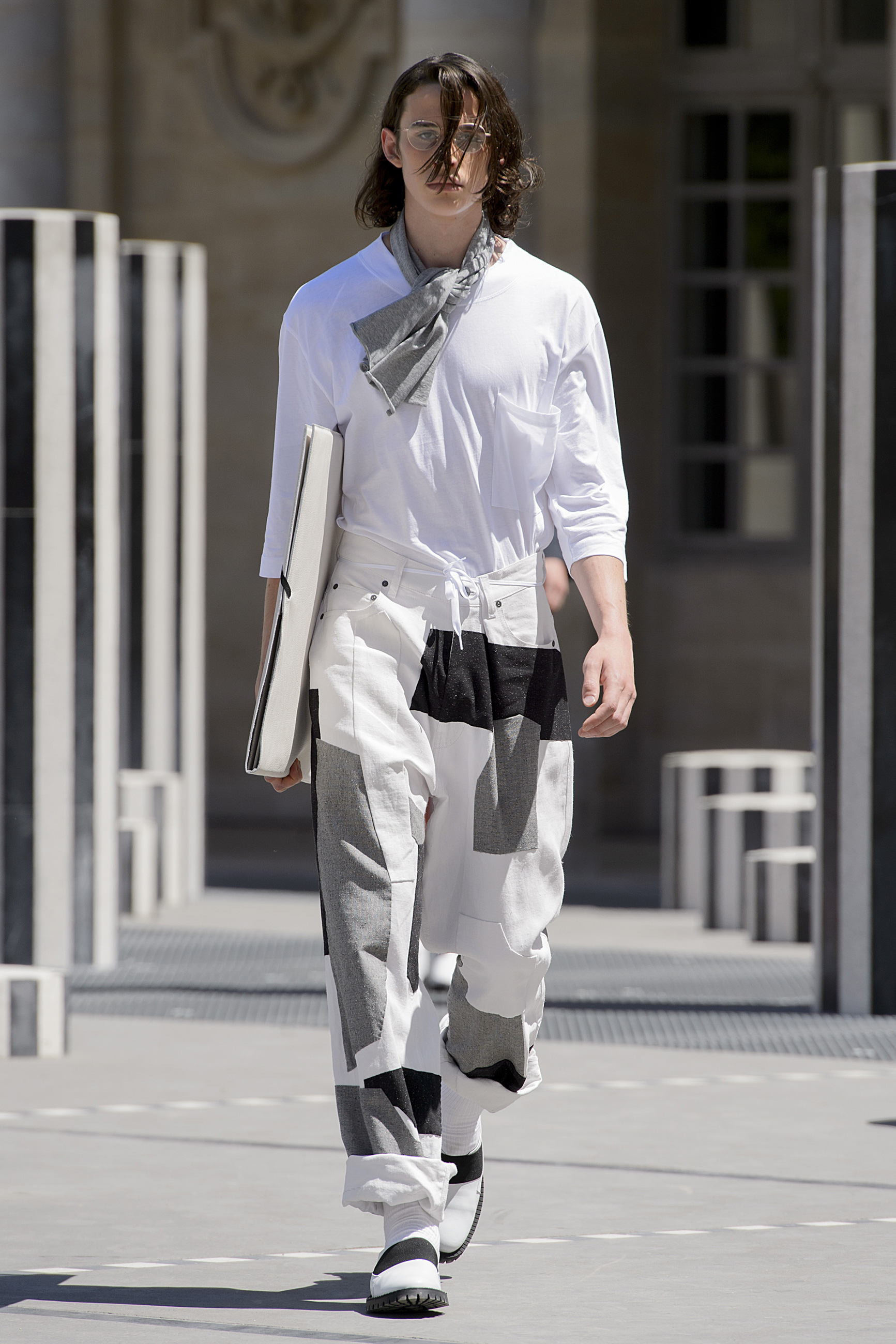 Etudes SS16 Colonnes de Buren 11