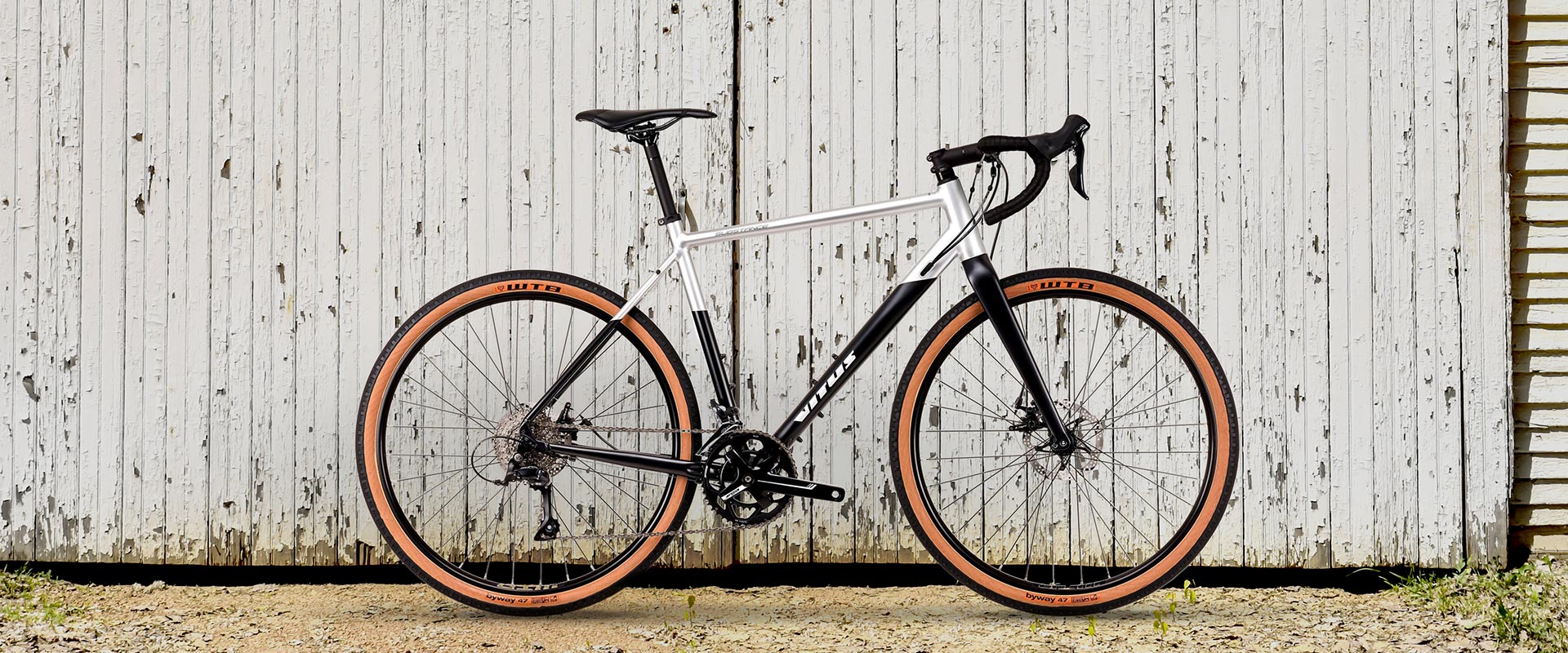 Substance V 2 Adventure Road Bike