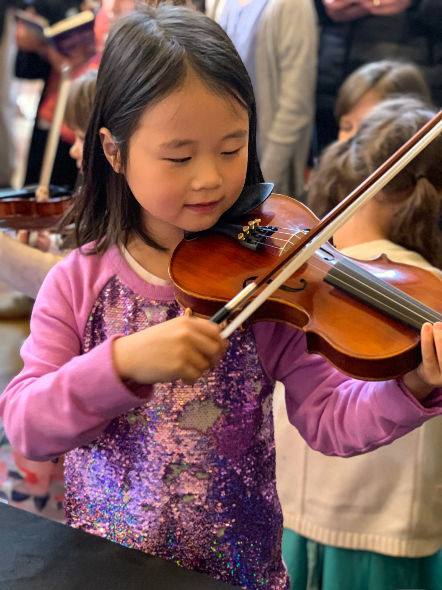 Bunnel Pupil Student Violin Outfit in action