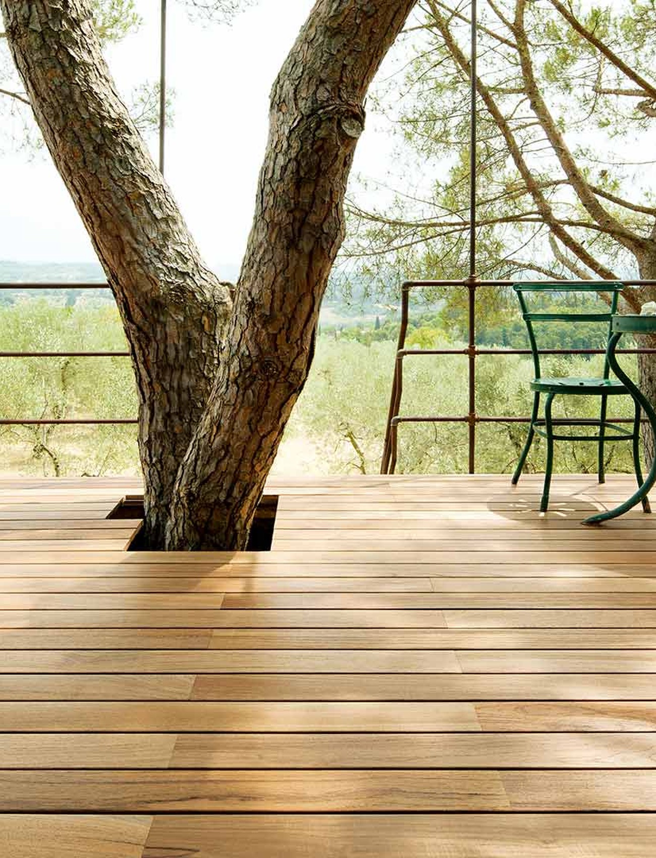 Outdoor / Flooring