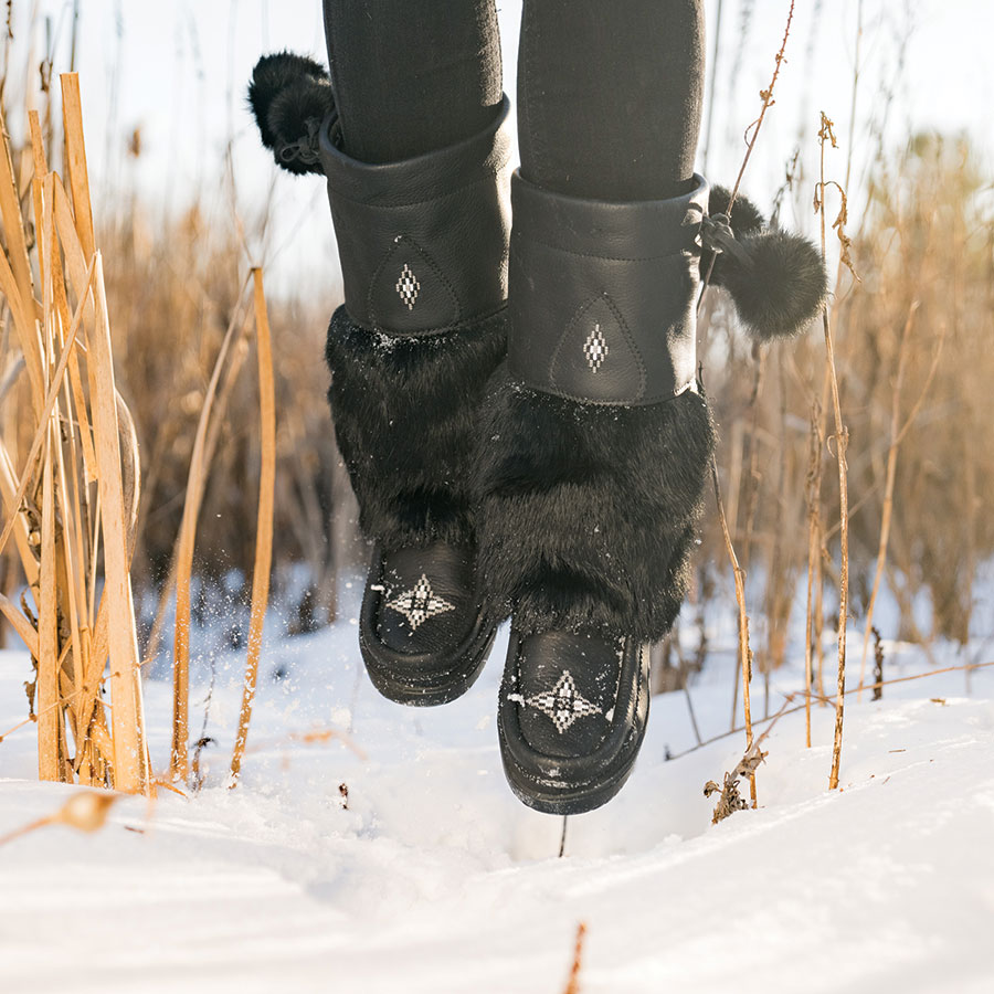 waterproof snowy owl mukluk