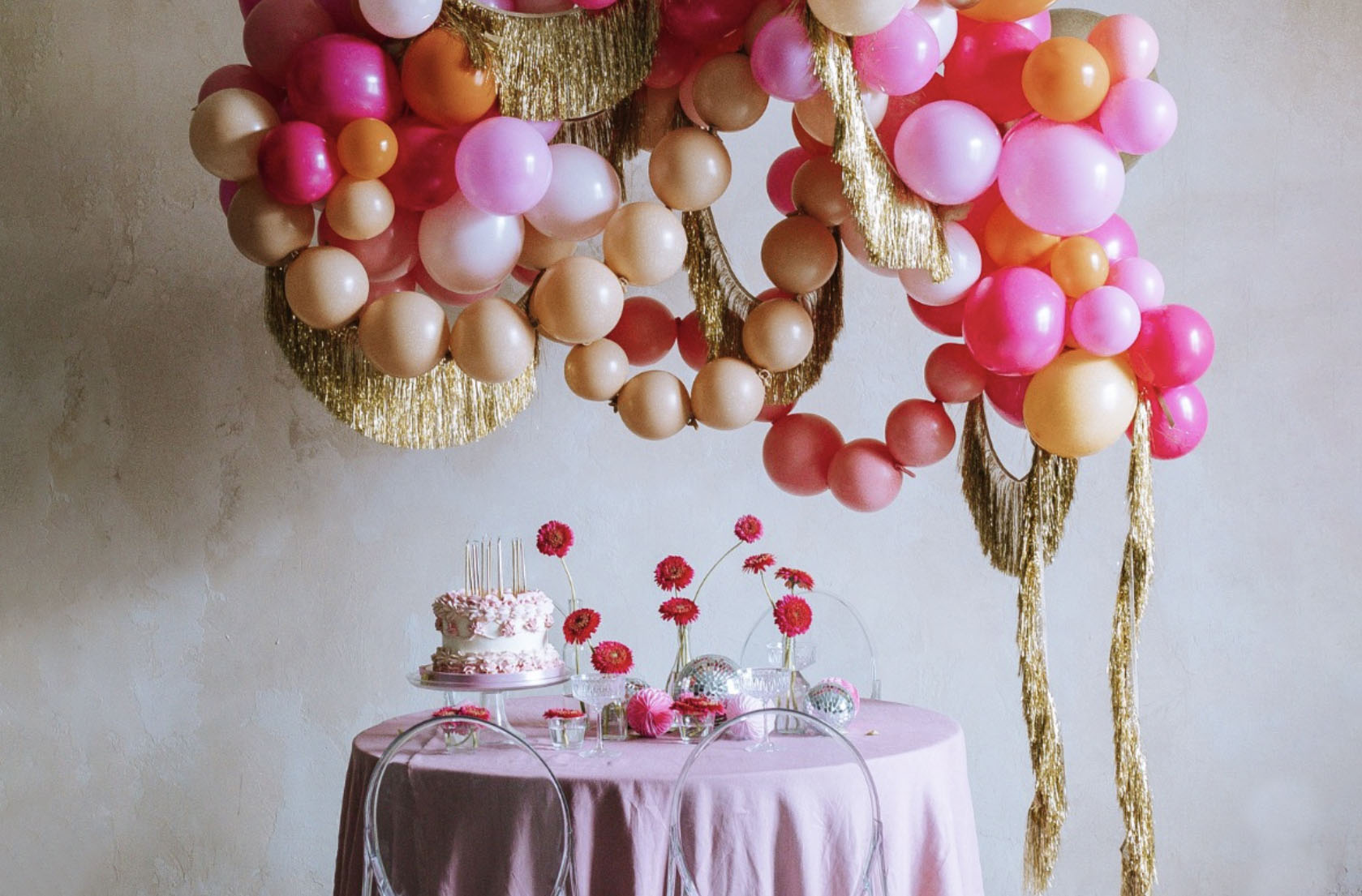 Décoration de gâteau Ballerina avec rubans en sucre et figurines, Papier comestible  décoration gâteau, Déco de gateau comestible amusantes pour anniversaire