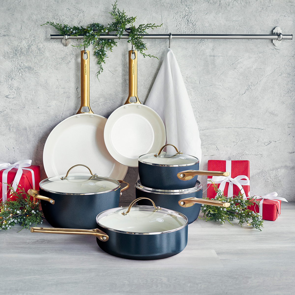 Cookware Sets: 30–60% Off