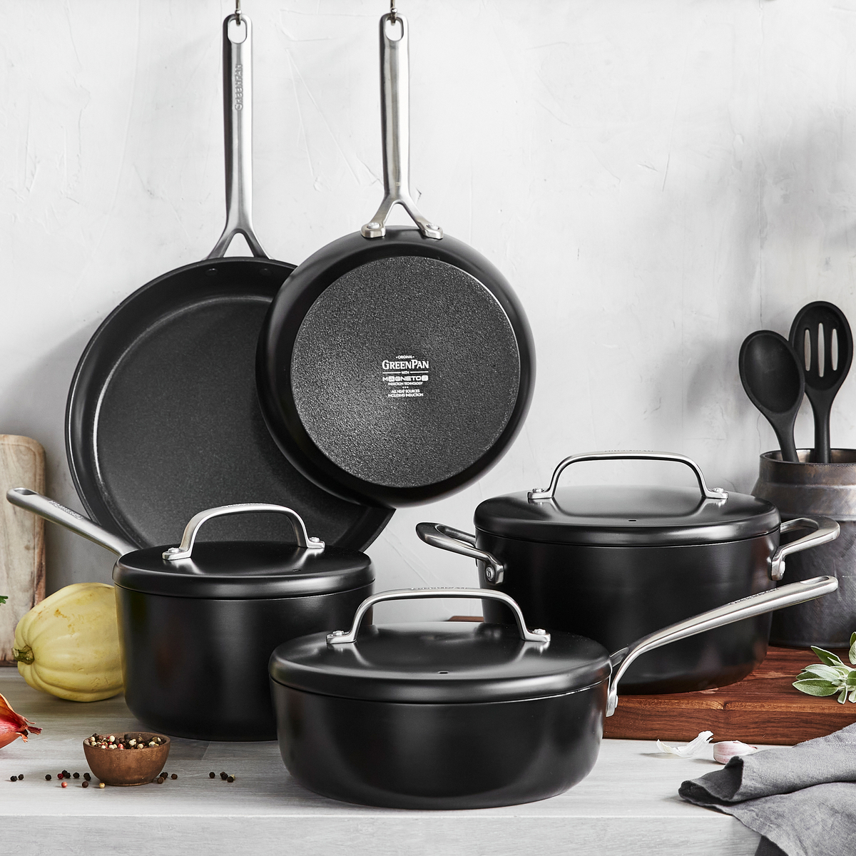 Cookware Sets | © GreenPan Official Store