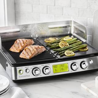 Grills, Griddles & Waffle Makers