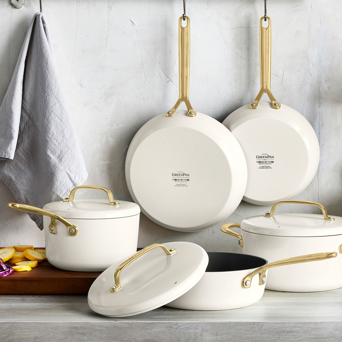 Cookware Sets: Up to 60% Off