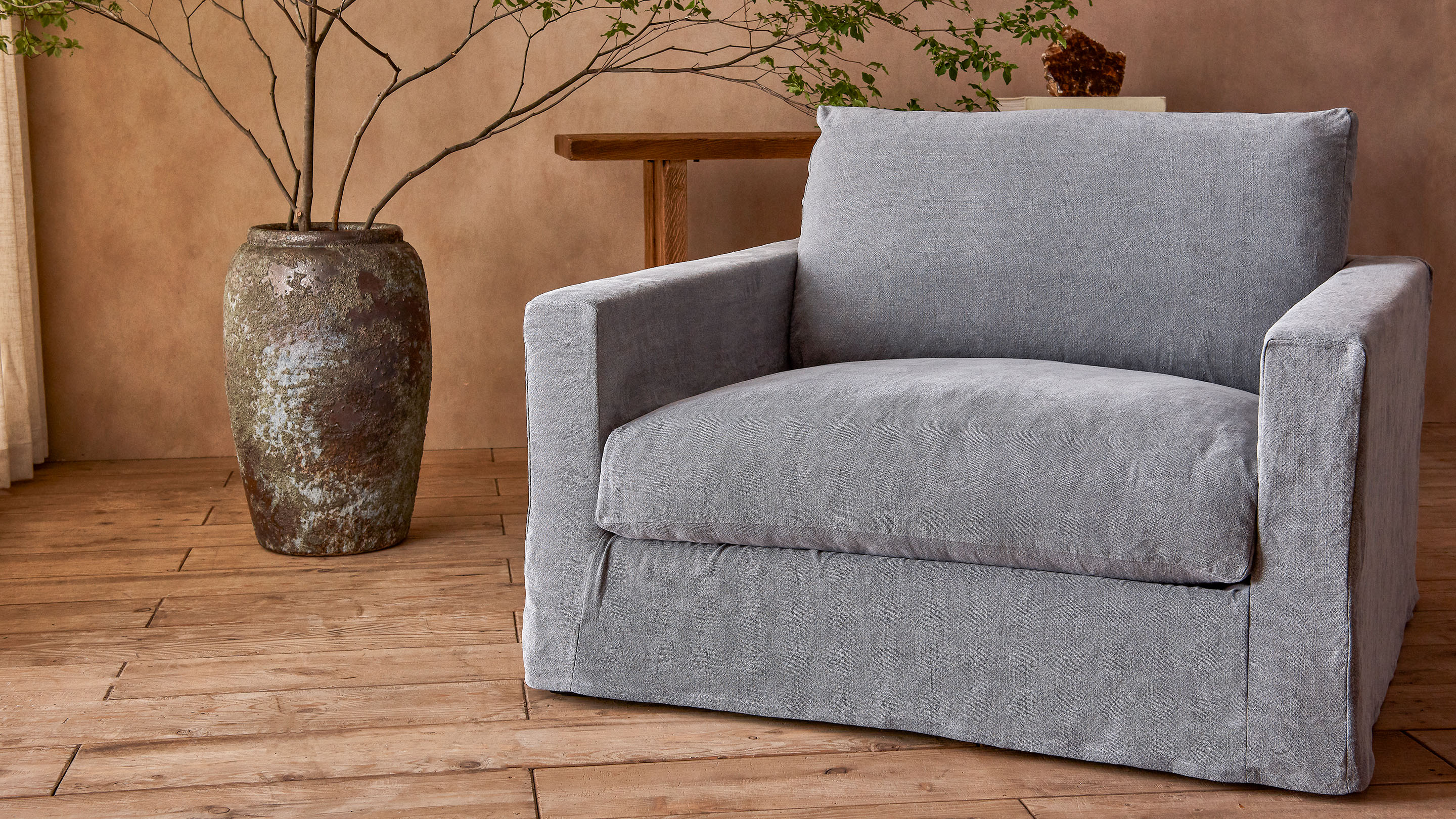 Devyn Chair Oversized Comfort Sixpenny