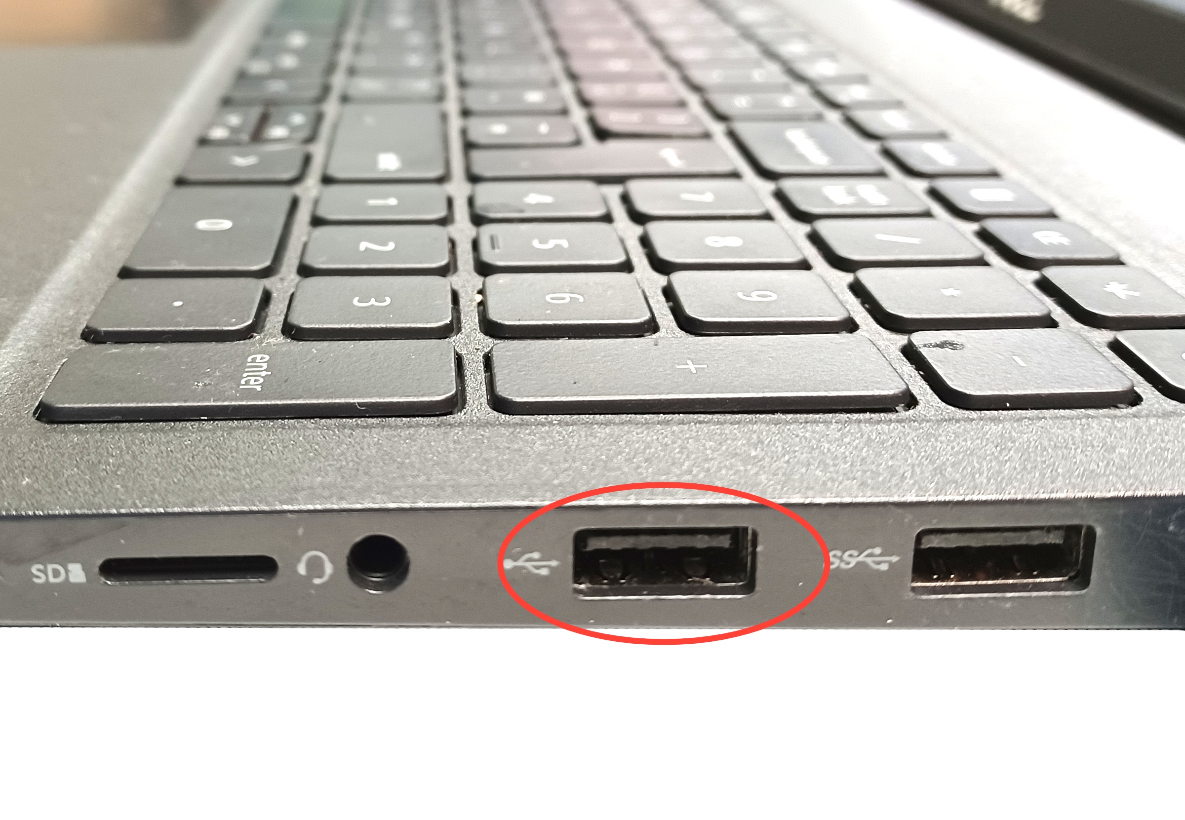 Device #1 - 1 USB port non functional