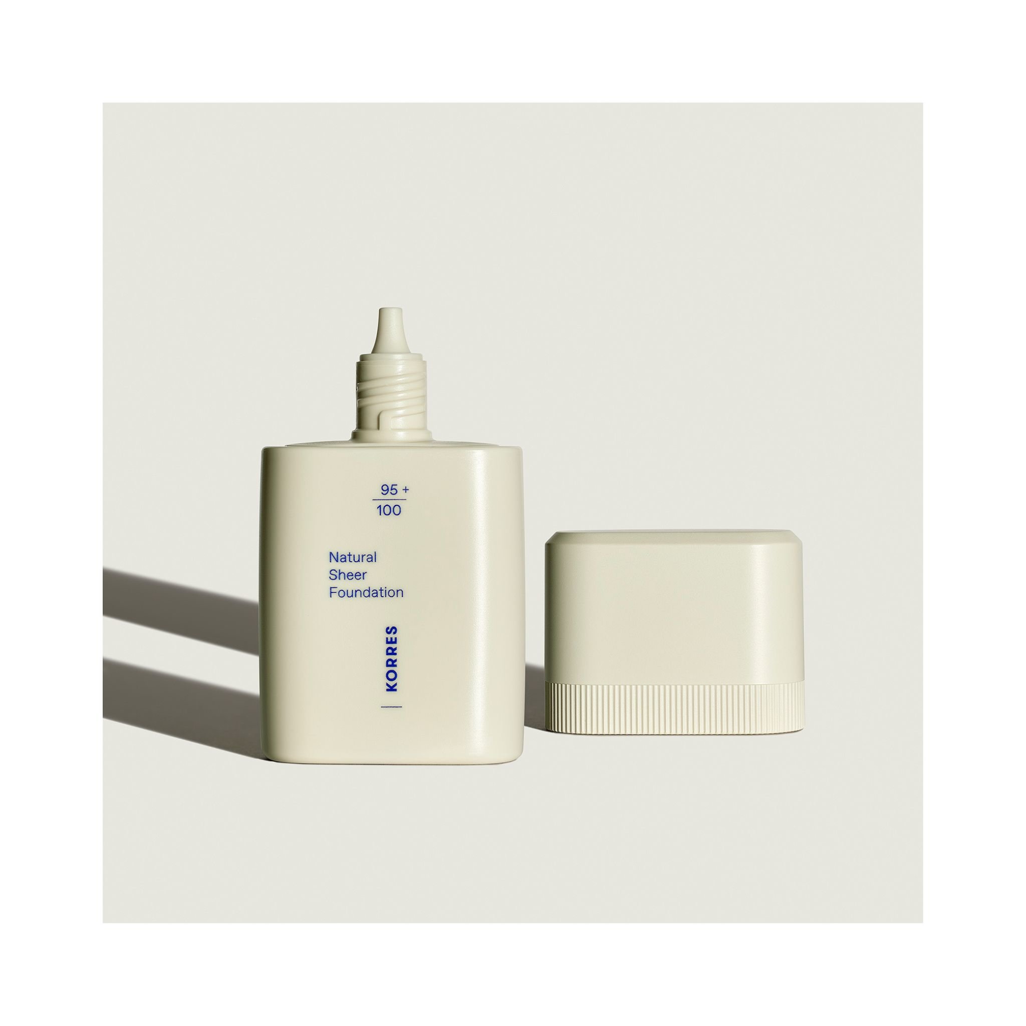 Natural Sheer Foundation Tan 03 Thumbnail 4