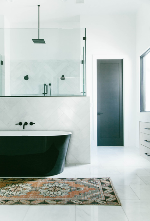 #TheLafayetteModProj Bathtub