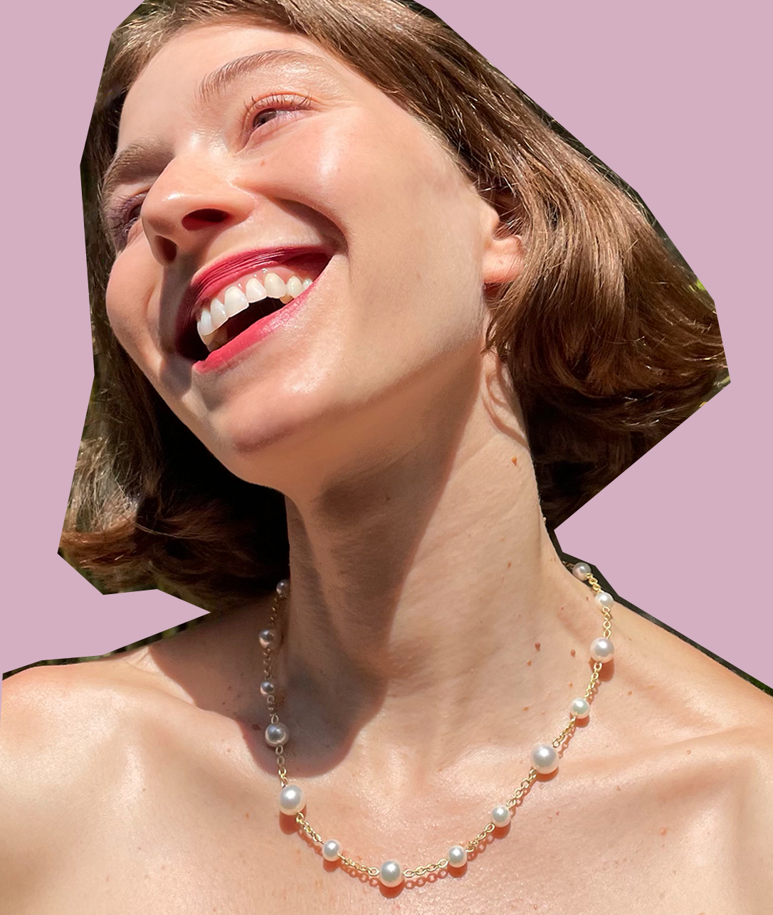 Pearls are the definition of classic and so is she. Whether she pairs them with a button down or a ball gown, these wonders of mother nature are always the perfect finishing touch.SHOP PEARLS