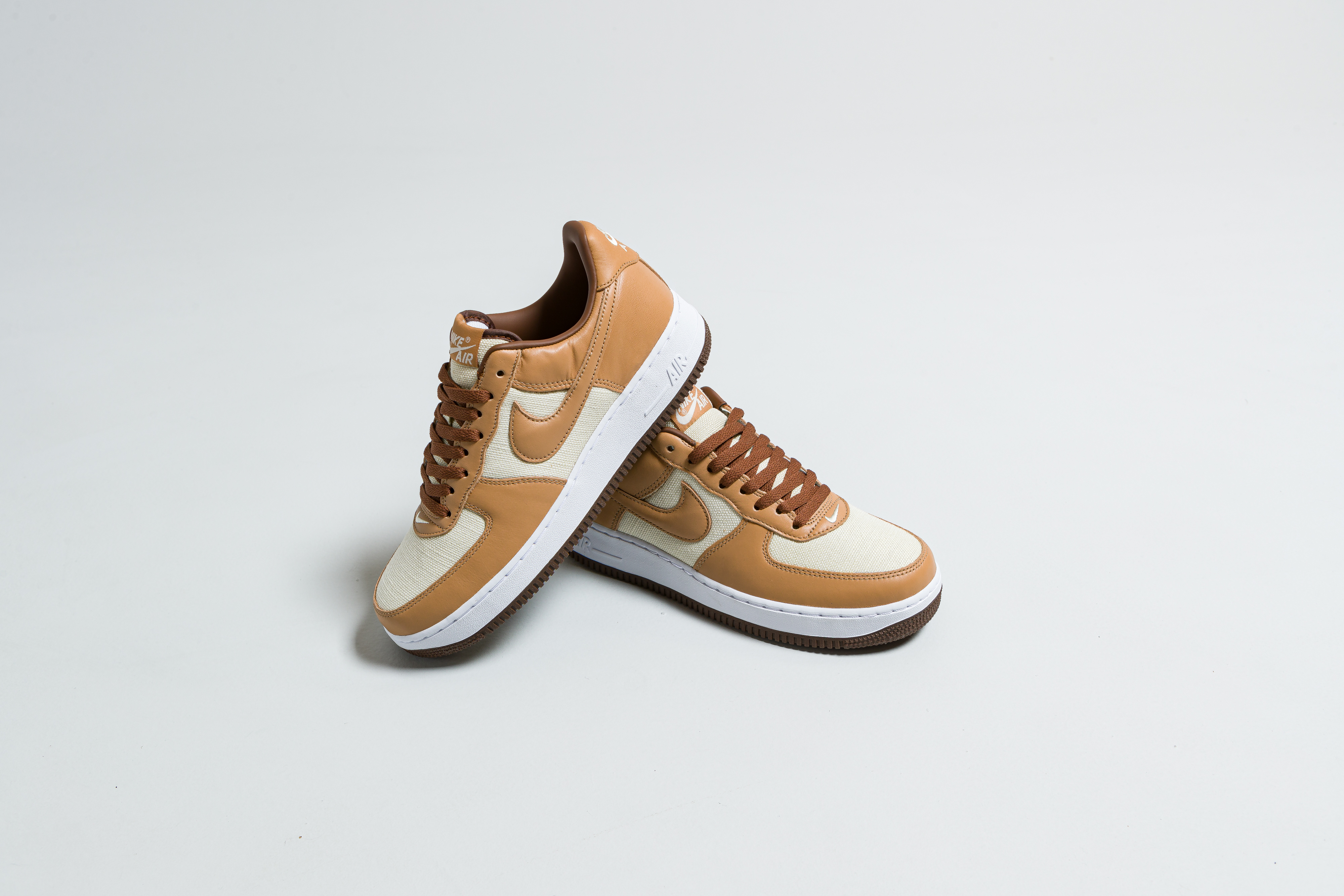 nike acorn air force 1