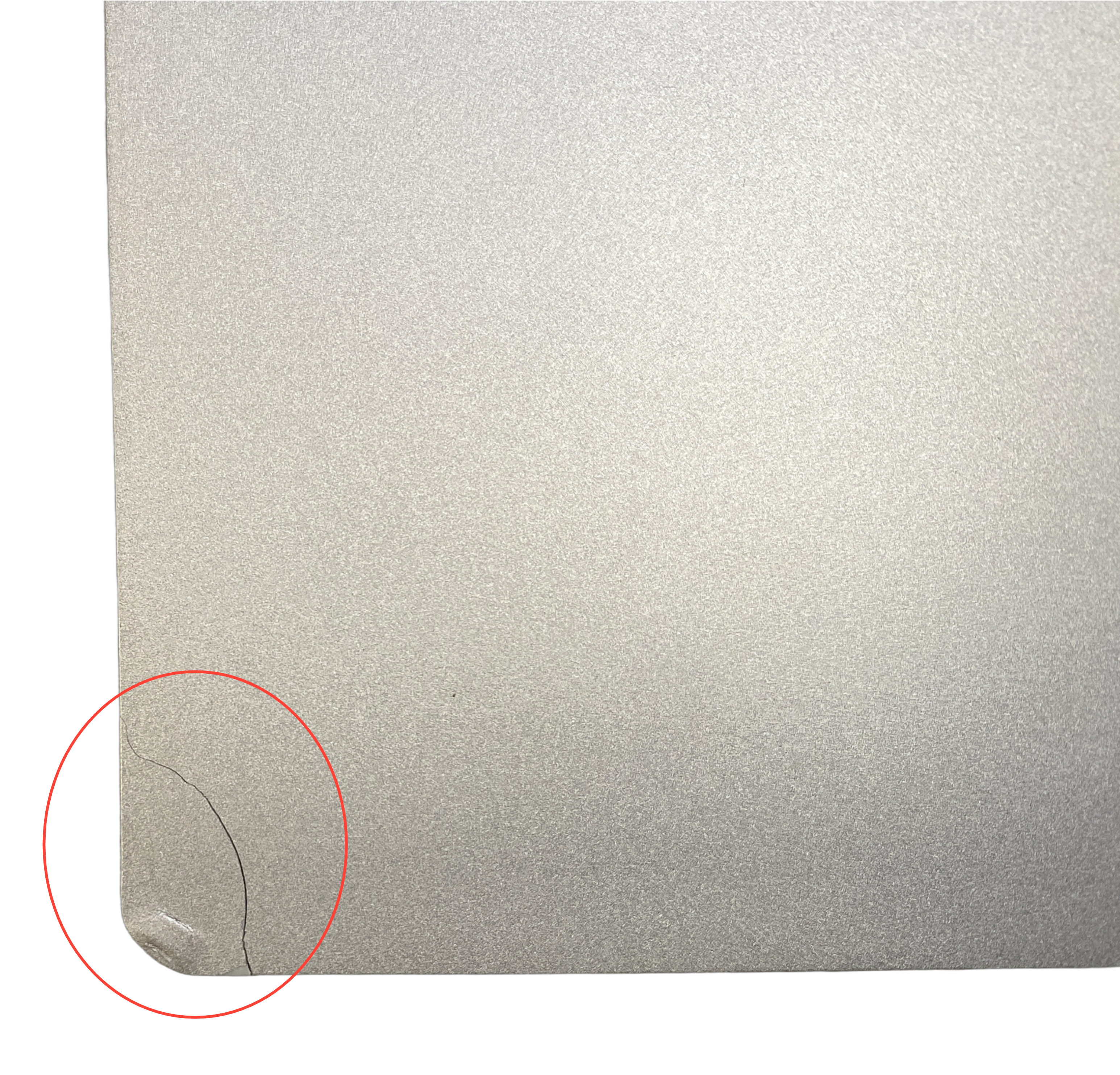 Device #4 - Cracked corner of palm rest