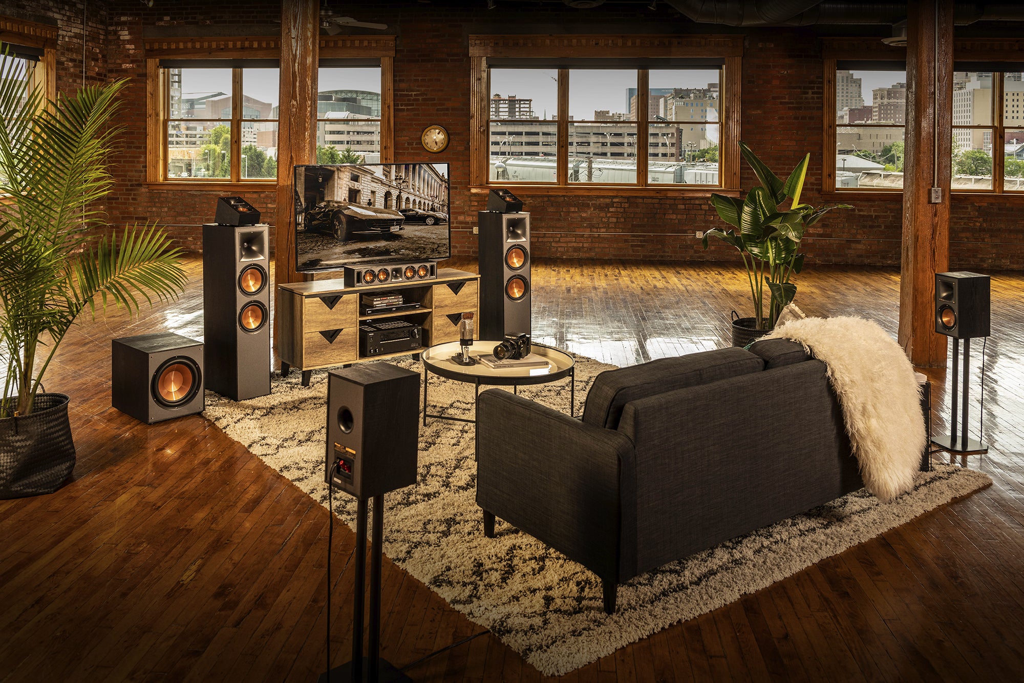 Klipsch 7.1 Home Theater Setup