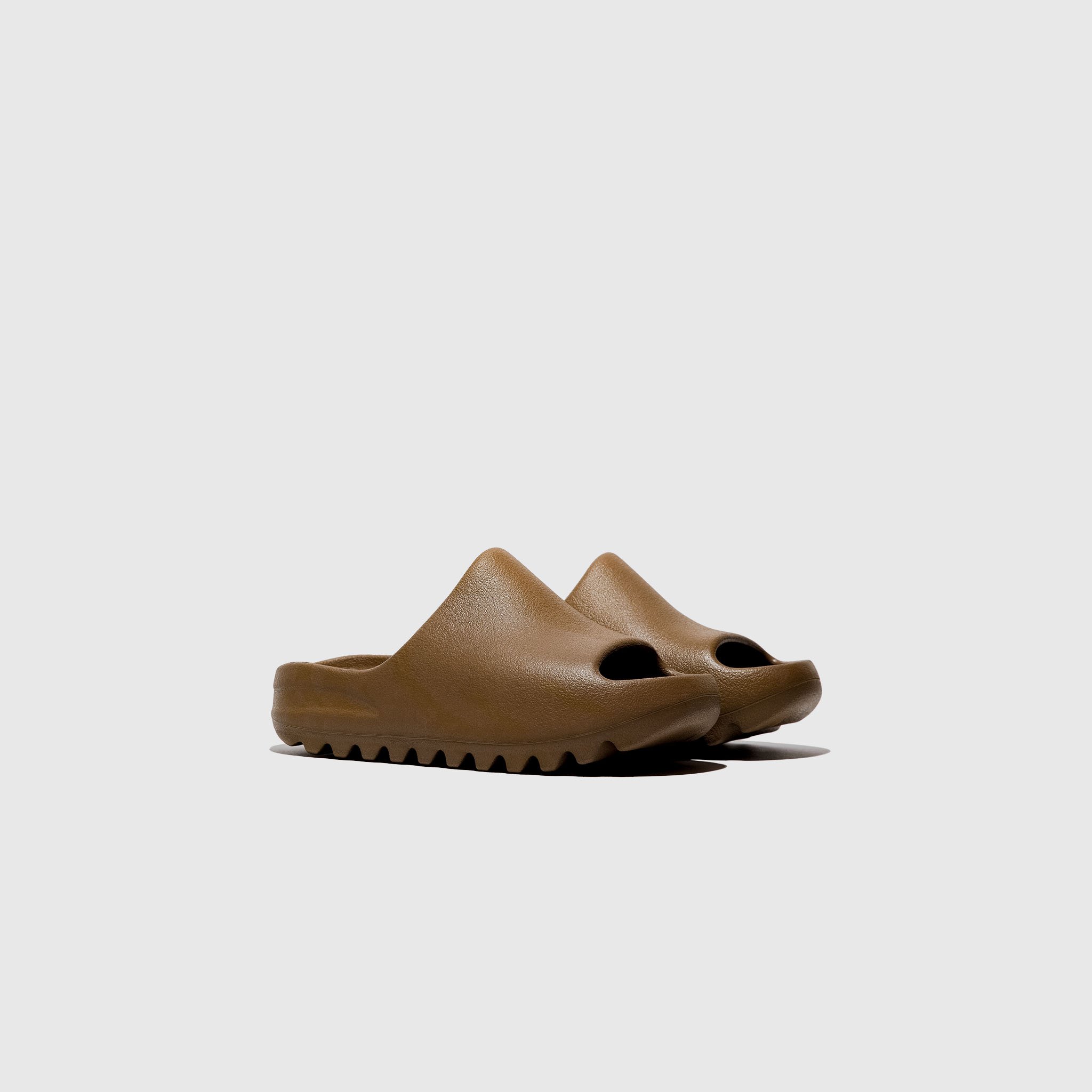 ADIDAS YEEZY SLIDE (KIDS) 