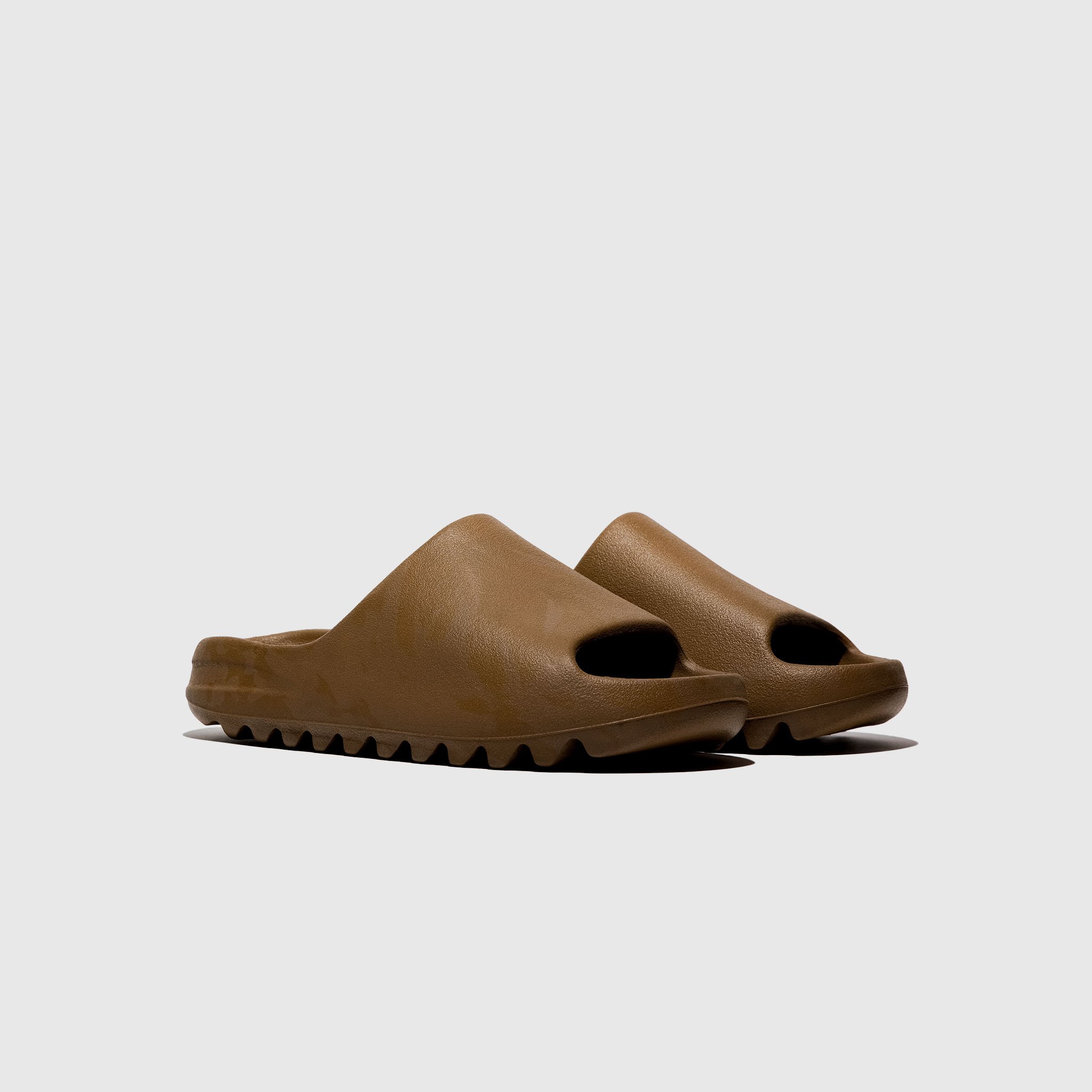 Season 6 yeezy 2024 slides