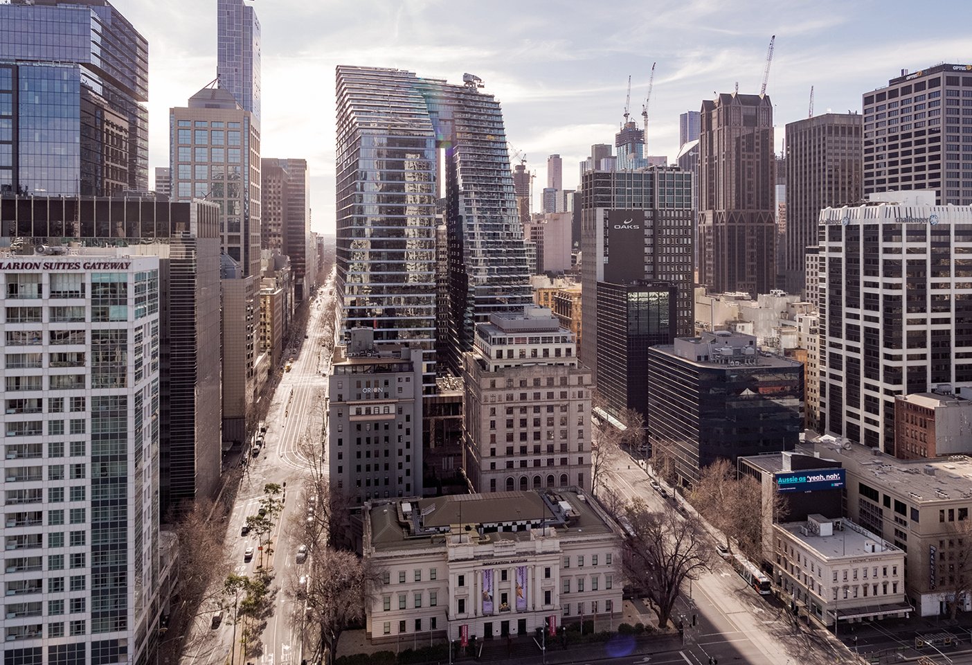 Like buildings in New York and Tokyo, Collins Arch in Melbourne integrates mixed-use with a fine-grain approach. Photography © Trevor Mein. 