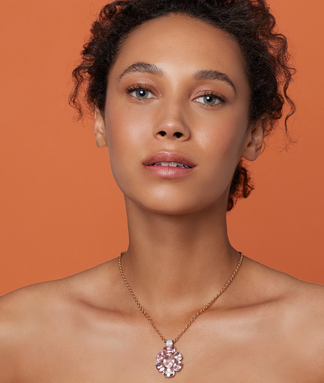 More diamonds? Yes, please. New Gemmy Gem Heavy Pavé Bale Pendant Necklaces are the jewelry equivalent of adding an exclamation point to style in all caps.SHOP PAVÉ BALE PENDANT NECKLACES