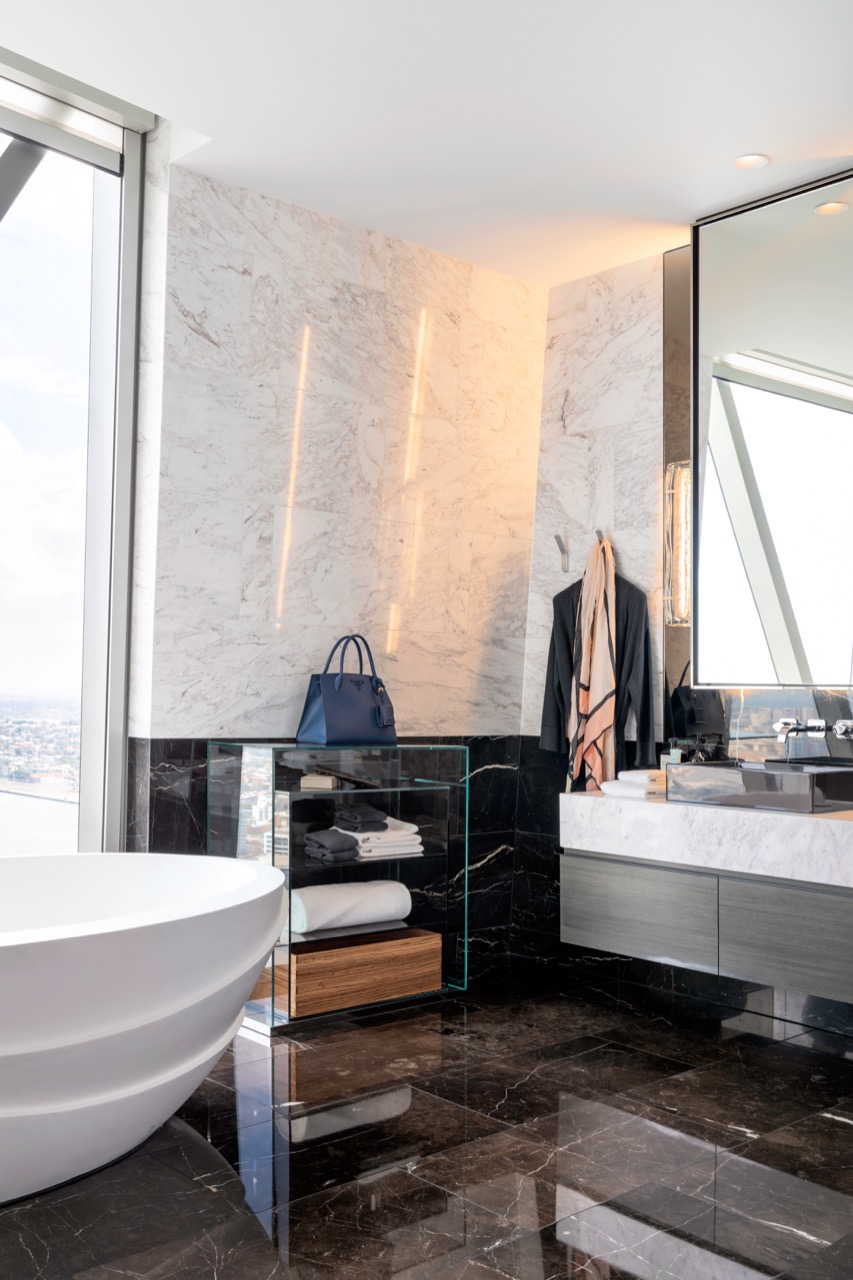 For extra storage, the bathroom features Glas Italia's Boxinbox. Photo © Justin Alexander. 