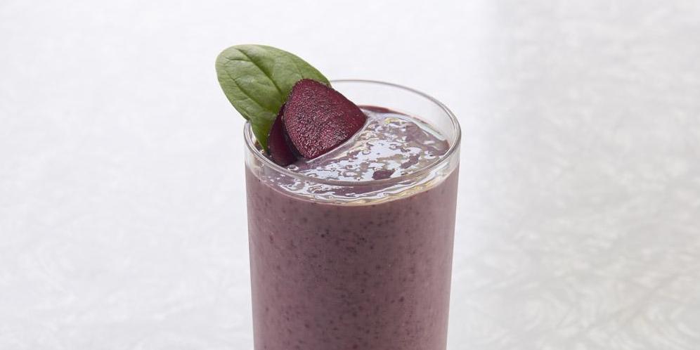 Wild Blueberry and Beet Brain Booster Power Smoothie