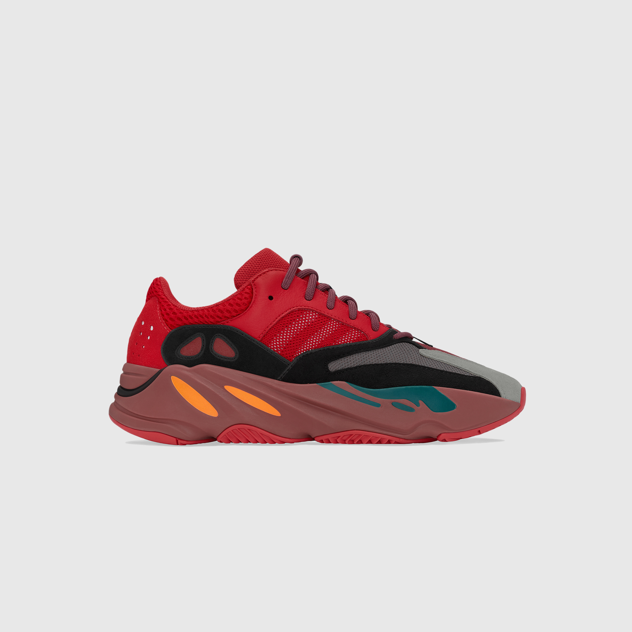 red yeezy 700