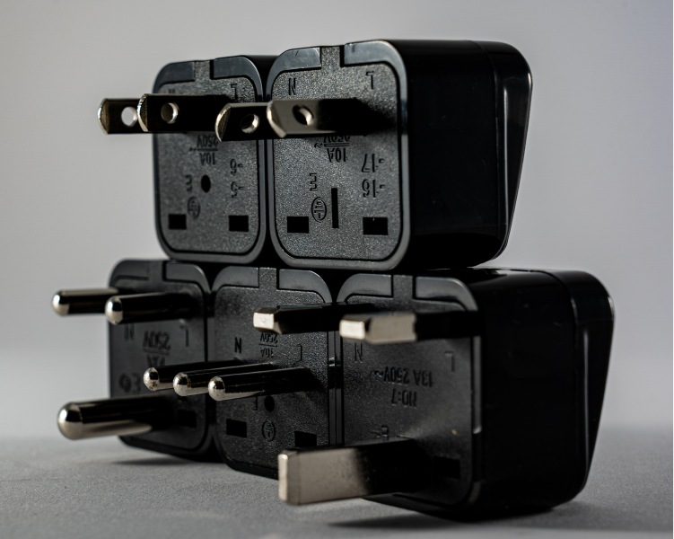 smart plug with switch