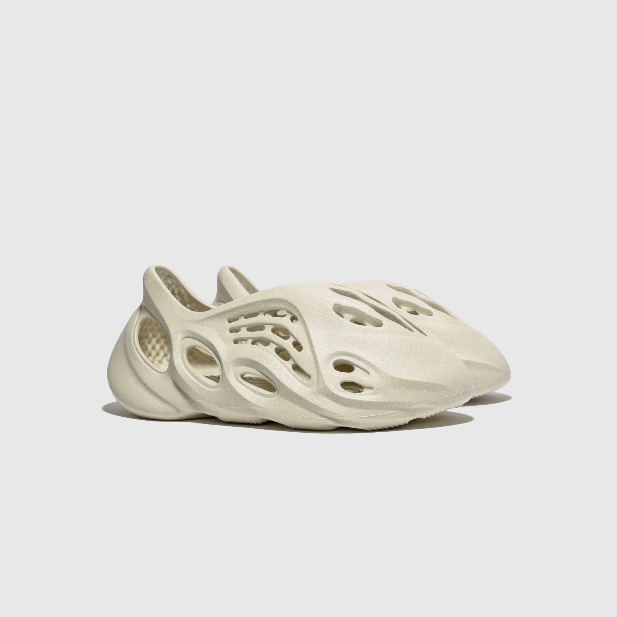YEEZY FOAM RUNNER