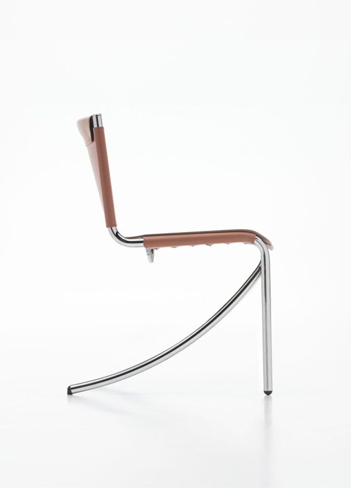 The Jot chair designed in 1976 and re-released in 2020 as part of the ‘Remasters' collection by Acerbis. Photo c/o Acerbis. 