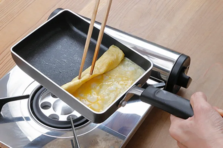 Japanese Tamagoyaki Omelette Egg Frying Pan wooden handle Wahei