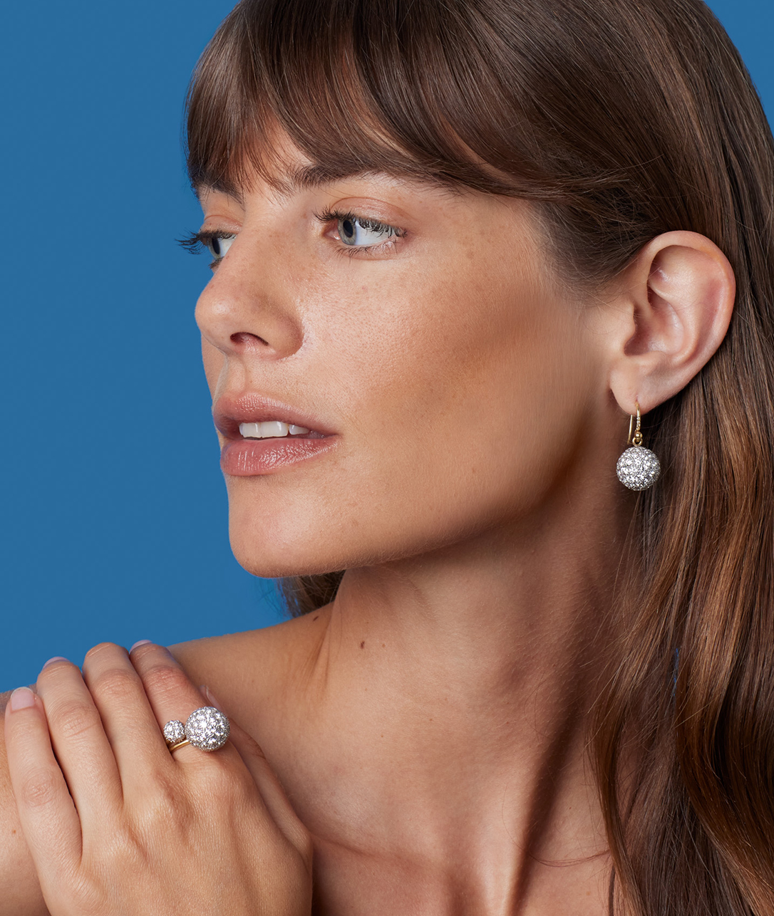 Dazzle and delight at the afterparty in a matching set of Diamond Gumball Earrings and Rings.SHOP DIAMOND GUMBALL