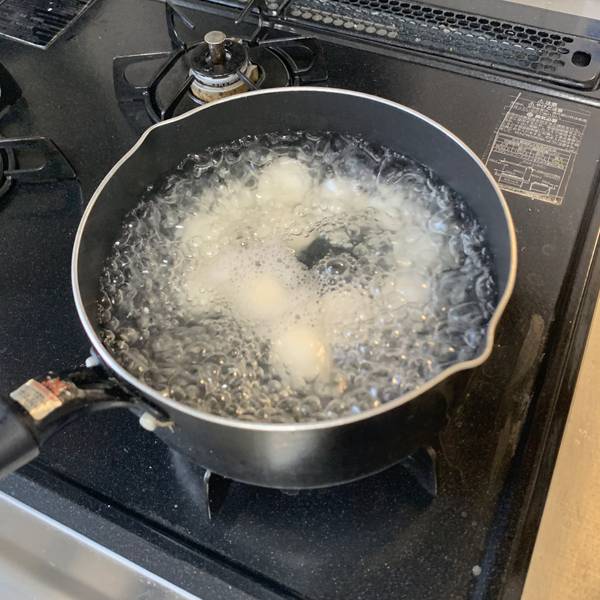 Boiling the dango