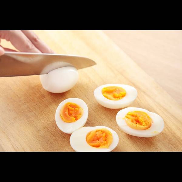 Handling the Boiled Eggs 