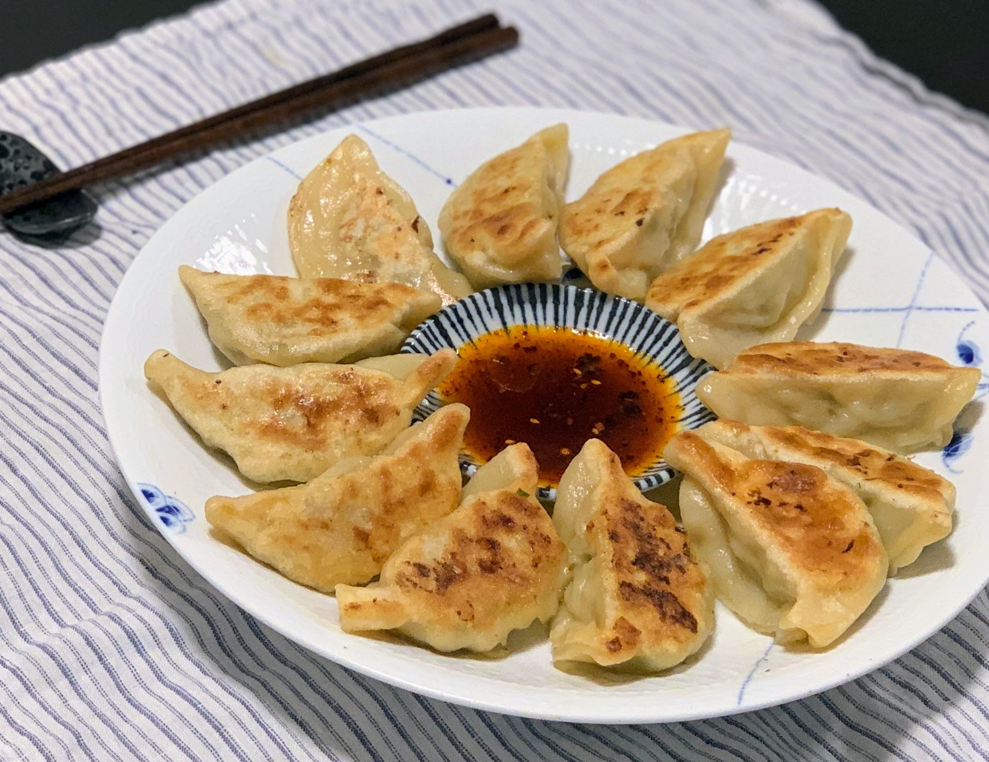 How to Make GYOZA Like a JapaneseVincenzo's Plate