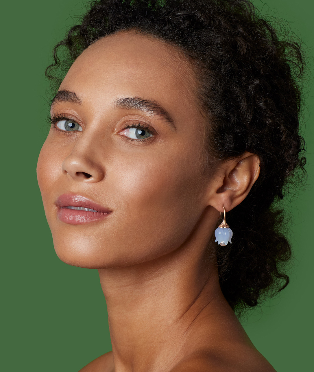 The carved chalcedony buds of our Lily of the Valley earrings are the absolute glowiest.SHOP LILY OF THE VALLEY