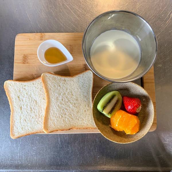 Fruit sandwich ingredients