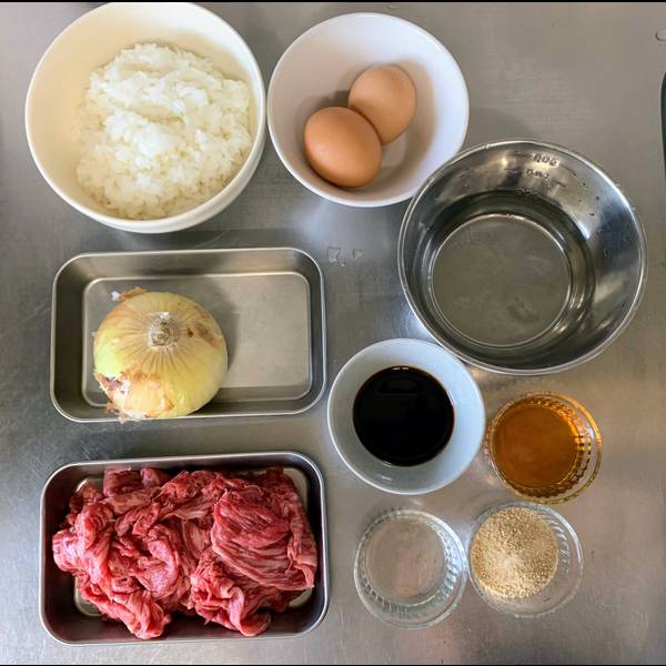 Ingredients for gyudon