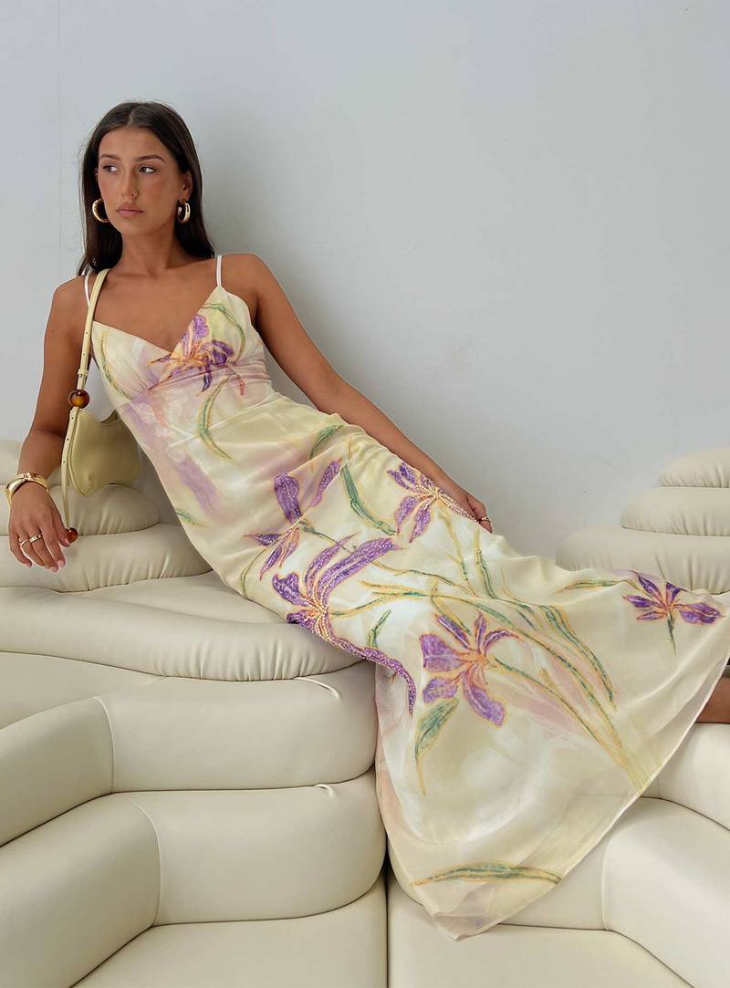 princess polly wedding guest dresses Summer Wedding Guest Outfits Guide - What to Wear to a Formal Summer Wedding