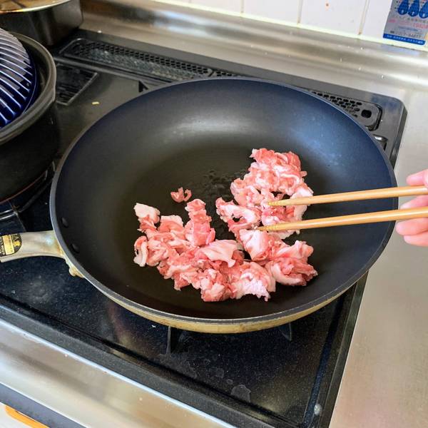 Stir frying the pork