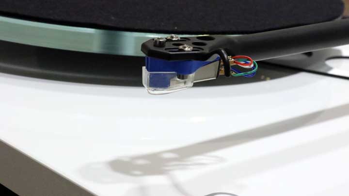 Rega Planar 3 stylus guard placement image