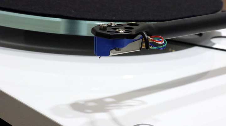 Rega Planar 3 stylus guard placement image