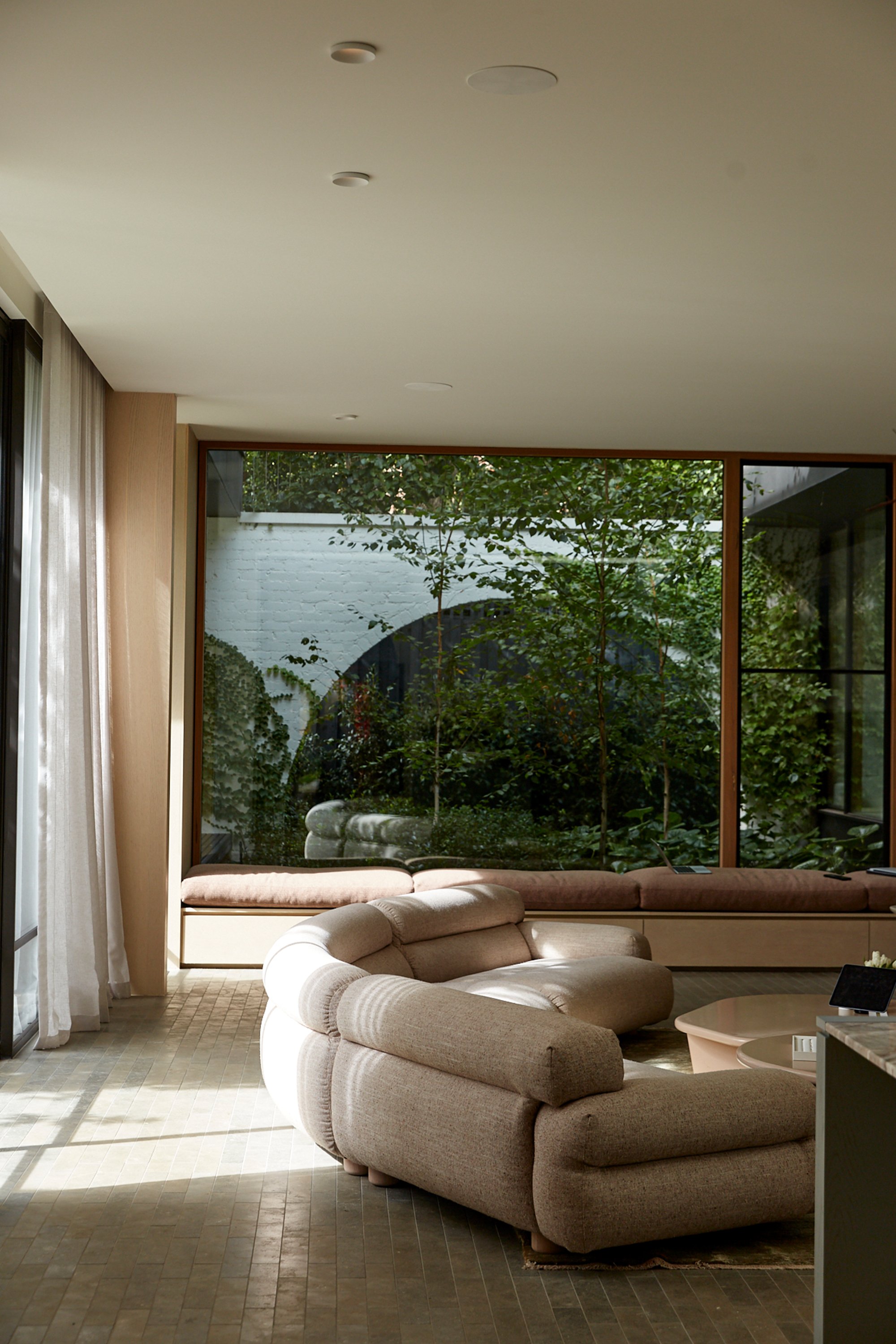 Valley Sofa