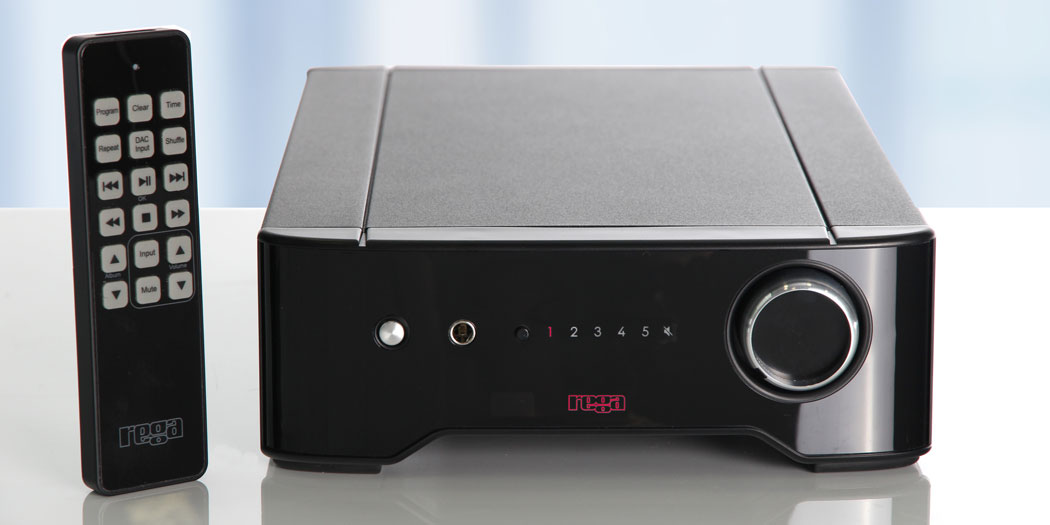 Rega Brio with remote image