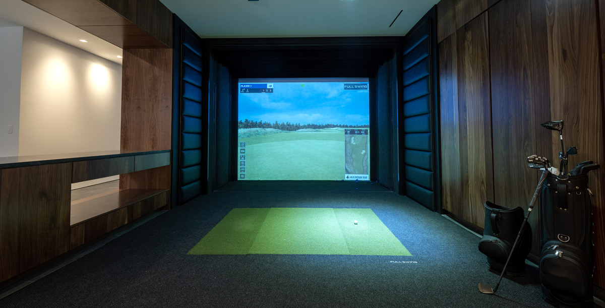 Golf simulator