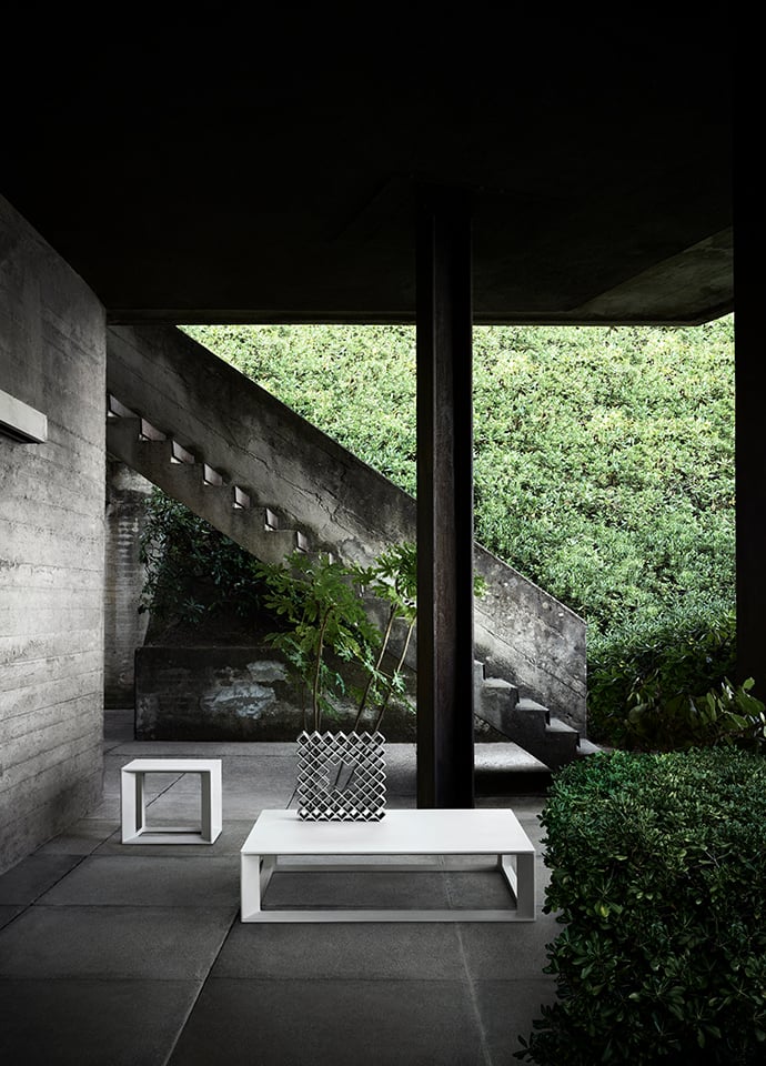The finely detailed concrete tables that form part of the Pablo Outdoor colllection. Photography © Tommaso Sartor c/o B&B Italia. 