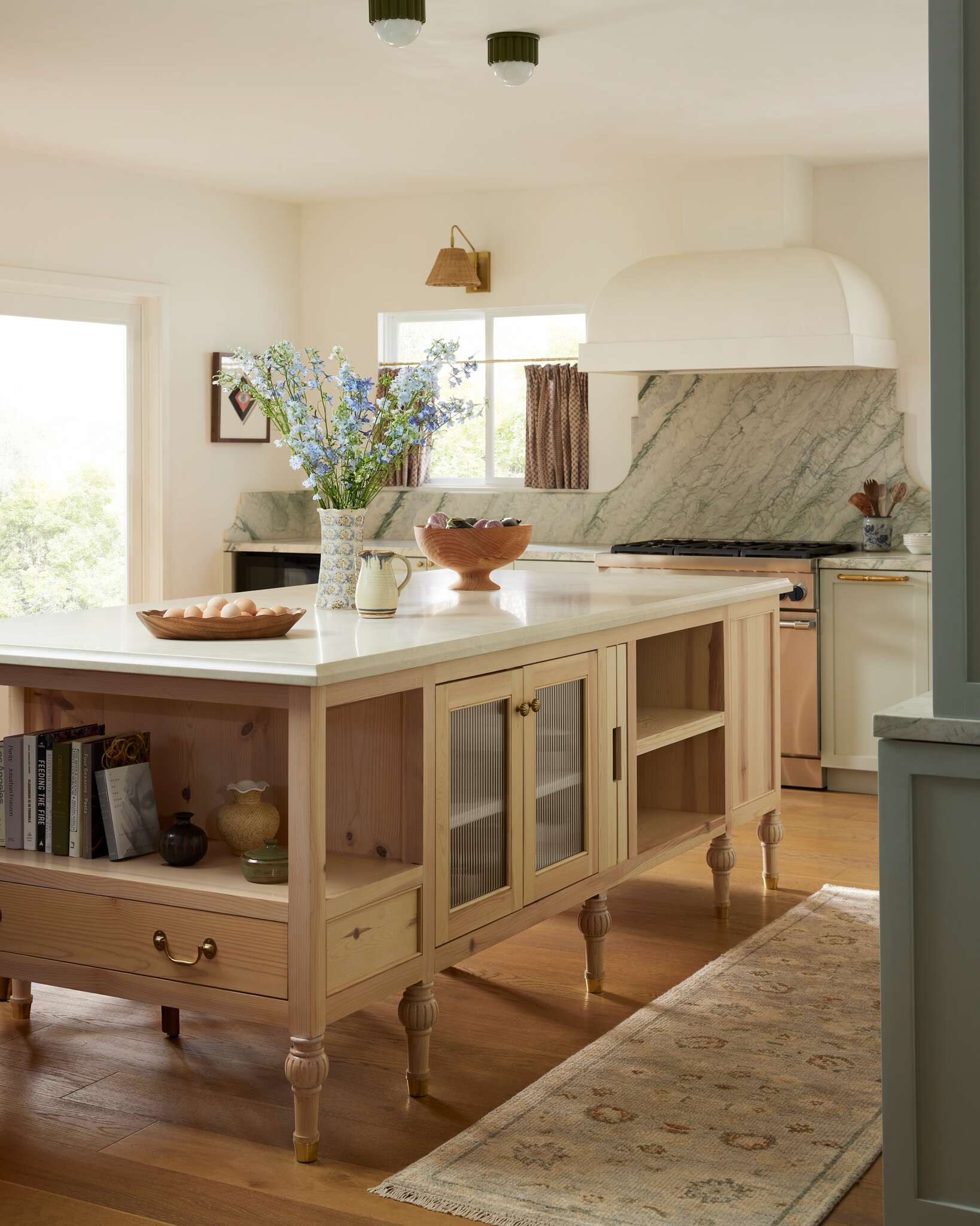 Mar Vista Project & Loloi Rugs