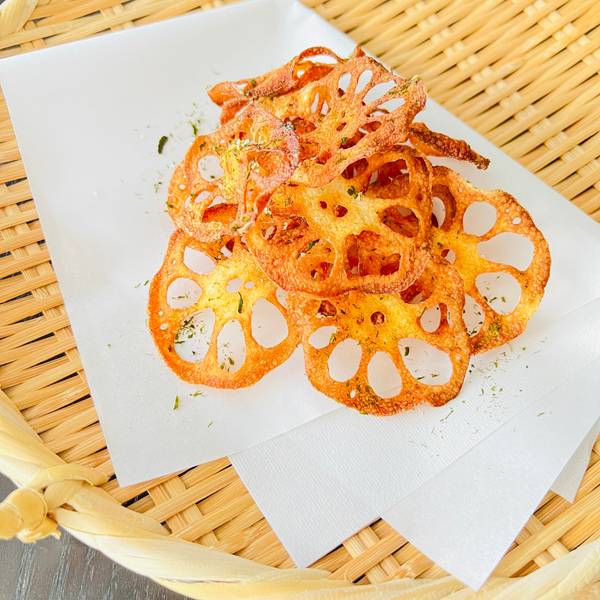lotus root chips seasoned with salt and aonori