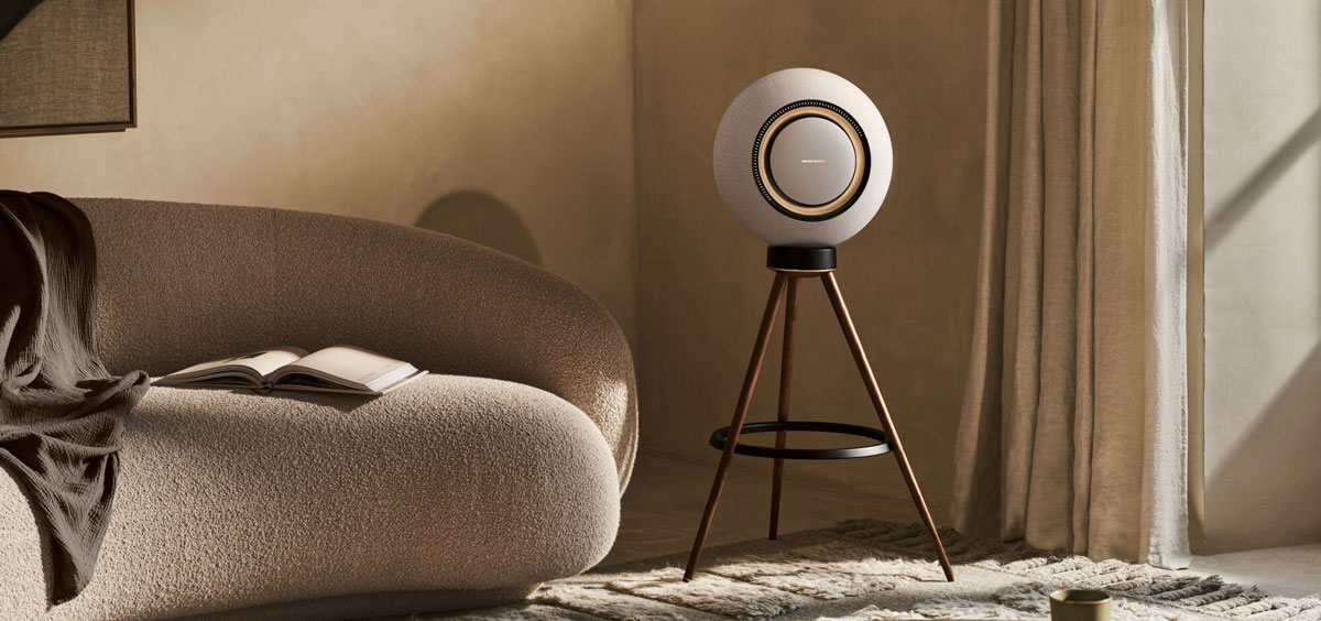 Marantz Horizon Wireless Speaker on a tripod stand